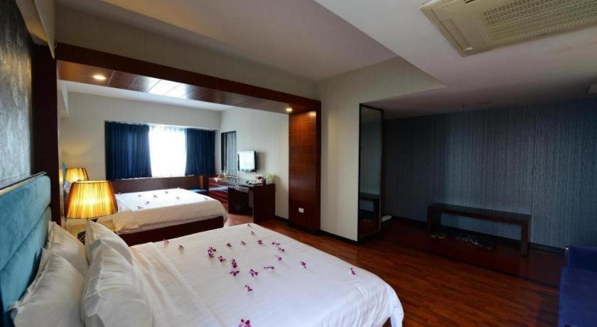 Hanoi Antique Legend Hotel Экстерьер фото
